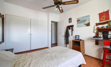 Venta Departamento 4 amb. vista al rio con cochera