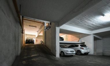Venta Departamento 4 amb. vista al rio con cochera