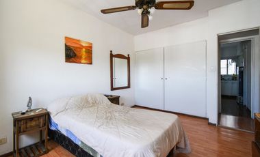 Venta Departamento 4 amb. vista al rio con cochera