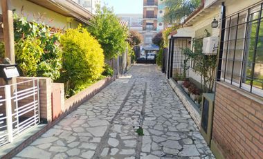 Hermoso PH con dos patios y cochera en Wilde