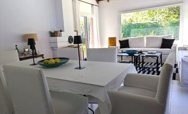Alquiler Casa amoblada en Club Newman