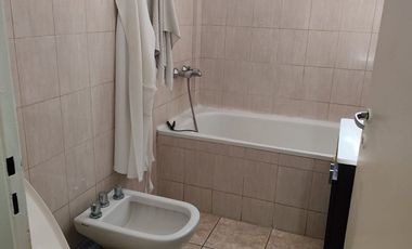 VENTA DEPARTAMENTO DOS DORMITORIOS CON COCHERA
