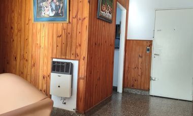 VENTA DEPARTAMENTO DOS DORMITORIOS CON COCHERA