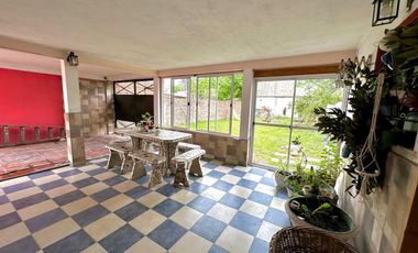 VENTA CASA 4 AMBIENTES MORENO