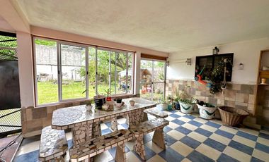 VENTA CASA 4 AMBIENTES MORENO