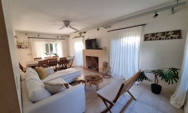 Alquiler Casa  5 amb Bo. Septiembre Lote Central