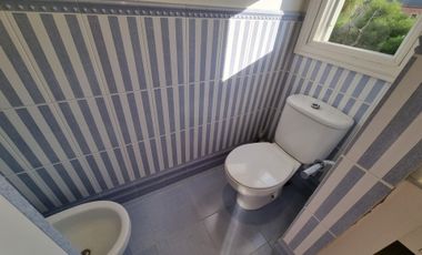 Alquiler Casa  5 amb Bo. Septiembre Lote Central