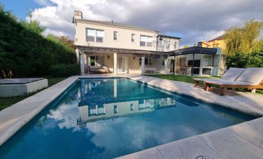 Alquiler Casa  5 amb Bo. Septiembre Lote Central