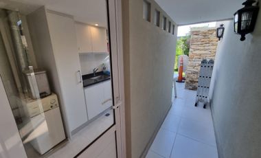Alquiler Casa  5 amb Bo. Septiembre Lote Central
