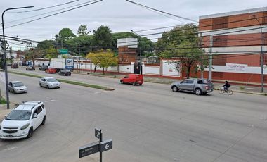 Venta Locales, Oficinas y Casa, Morón