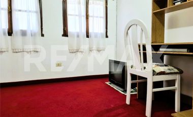 VENTA Casa 4 dorm - B Centro Oeste - Larrea 600