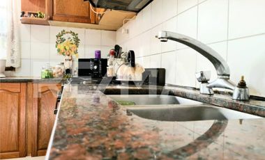 VENTA Casa 4 dorm - B Centro Oeste - Larrea 600