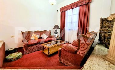 VENTA Casa 4 dorm - B Centro Oeste - Larrea 600