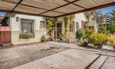 El Huinganal - Pie Andino/El Peumo - Lo Barnechea - Casa - Venta