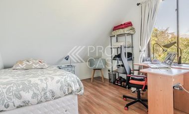 El Huinganal - Pie Andino/El Peumo - Lo Barnechea - Casa - Venta