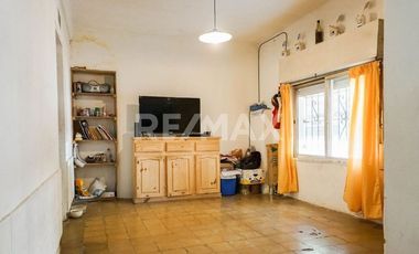 VENTA CASA A REFACCIONAR UN DORM, B° BELGRANO