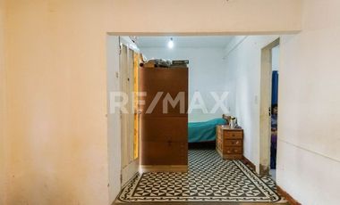 VENTA CASA A REFACCIONAR UN DORM, B° BELGRANO