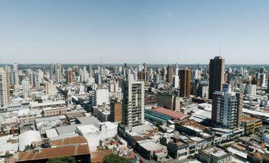 VENTA: LOCAL EN CONSTRUCCIÓN, EXCELENTE UBICACION