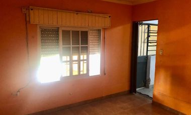 REMAX VENDE CASA 3 DORMITORIOS Y PATIO EN RECREO