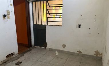 REMAX VENDE CASA 3 DORMITORIOS Y PATIO EN RECREO