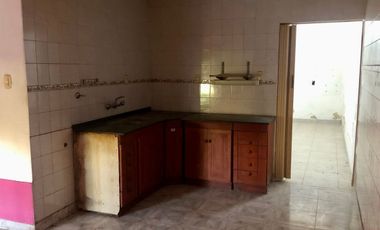 REMAX VENDE CASA 3 DORMITORIOS Y PATIO EN RECREO
