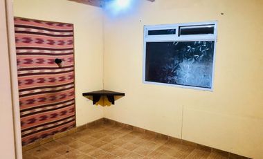 REMAX VENDE CASA 3 DORMITORIOS Y PATIO EN RECREO