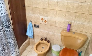 VENTA CASA 4 AMB PATIO GALPÓN 490M VILLA DOMÍNICO