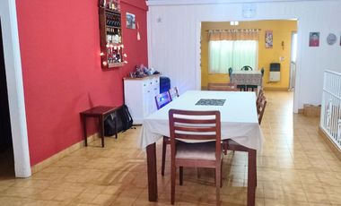 VENTA CASA 4 AMB PATIO GALPÓN 490M VILLA DOMÍNICO