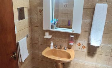 VENTA CASA 4 AMB PATIO GALPÓN 490M VILLA DOMÍNICO