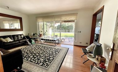 Casa en Arriendo en AV. PADRE SERGIO CORREA