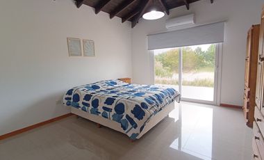 VENTA CASA COSTA ESMERALDA