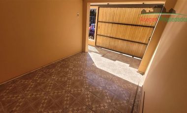Casa en Arriendo en Casa en venta y arriendo en El Palomar II