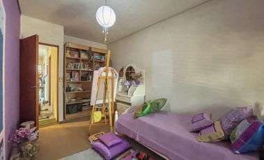 Venta casa 5 ambientes con pileta climatizada
