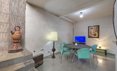 Venta casa 5 ambientes con pileta climatizada
