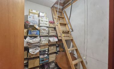 Venta casa 5 ambientes con pileta climatizada