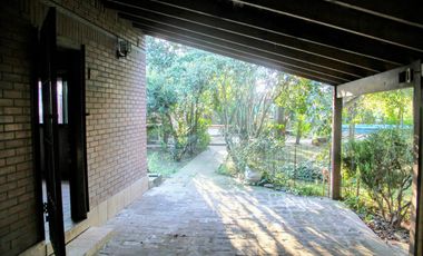 CASA QUINTA VENTA EN FRANCISCO ALVAREZ CON PILETA