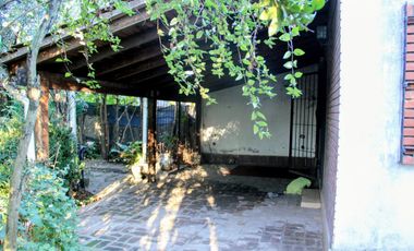 CASA QUINTA VENTA EN FRANCISCO ALVAREZ CON PILETA