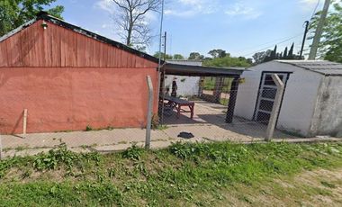 Casa 3amb amplia esquina con terreno de 2147 m2
