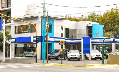 Local en esquina sobre Avenida Libertador en venta y alquiler, Vicente López