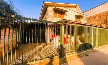 PROPIEDAD INDUSTRIAL CON EXCELENTE UBICACIÓN