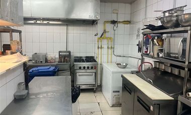 Local Comercial en Arriendo en Consistorial / Antupiren