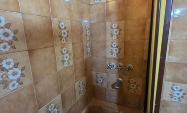 PH en  Alquiler de 3 ambientes Lomas de Zamora oeste
