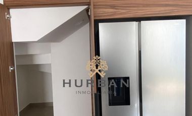 HURBAN VENDE casa NUEVA en COTO RESIDENCIAL al norte de la ciudad. MOD-O4
