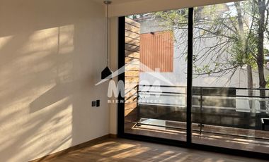 Estrene casa con roof garden privado en San Miguel Chapultepec