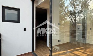 Estrene casa con roof garden privado en San Miguel Chapultepec