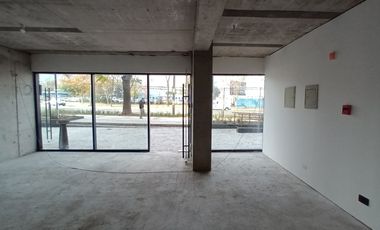 ARRIENDO Local Comercial de 70,40 m2 sector Hospital FACH, Las Condes