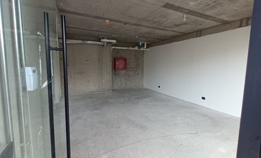 ARRIENDO Local Comercial de 70,40 m2 sector Hospital FACH, Las Condes