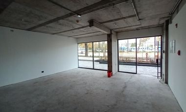 ARRIENDO Local Comercial de 94,73 m2 sector Hospital FACH, Las Condes