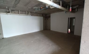 ARRIENDO Local Comercial de 94,73 m2 sector Hospital FACH, Las Condes