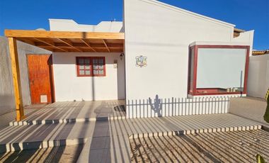 Casa en Arriendo en villa costa del sol